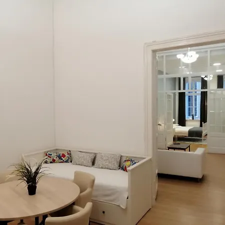 Filinhome Zmaj Jovina Апартаменты *